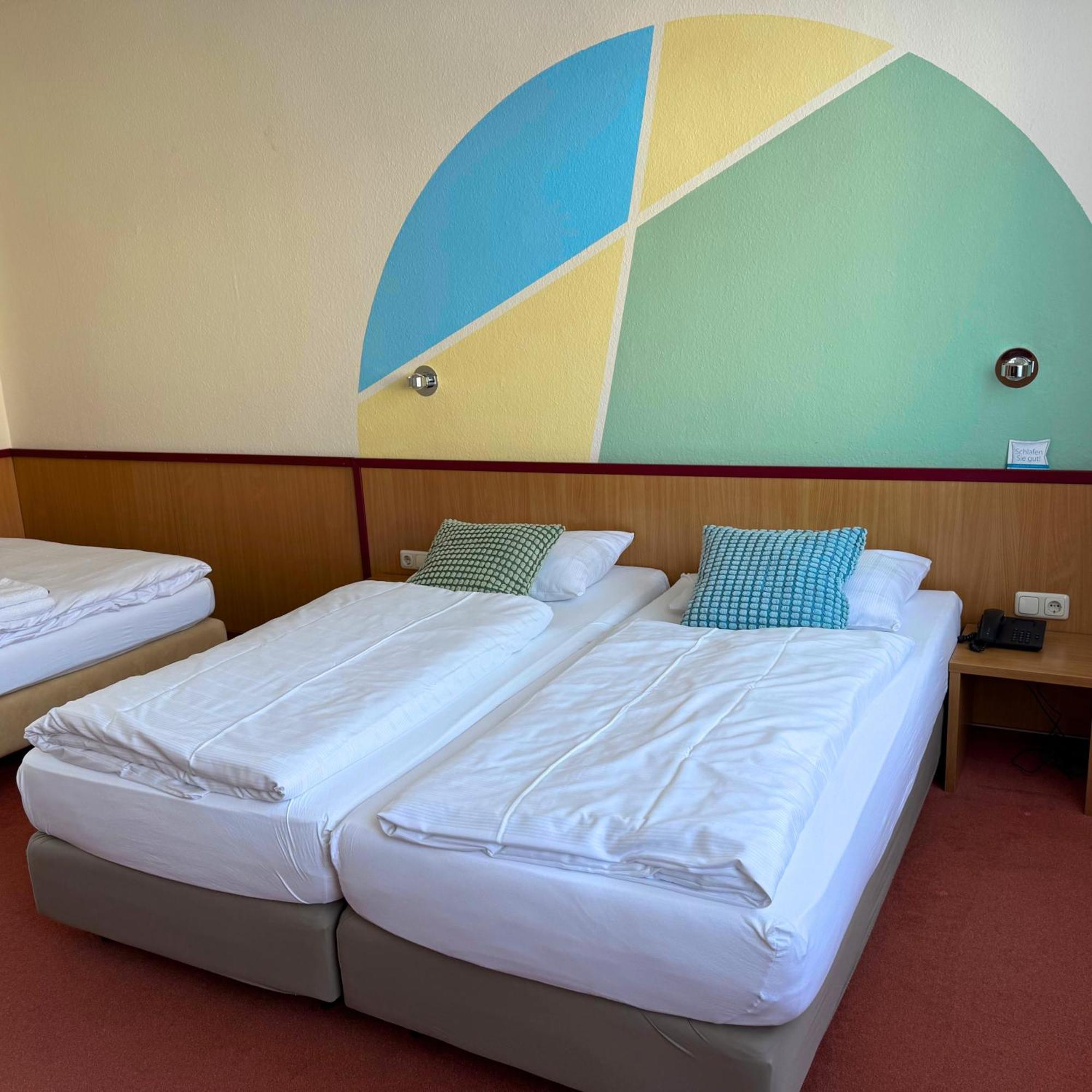 Colourful Hotel Bielefeld Habitación foto